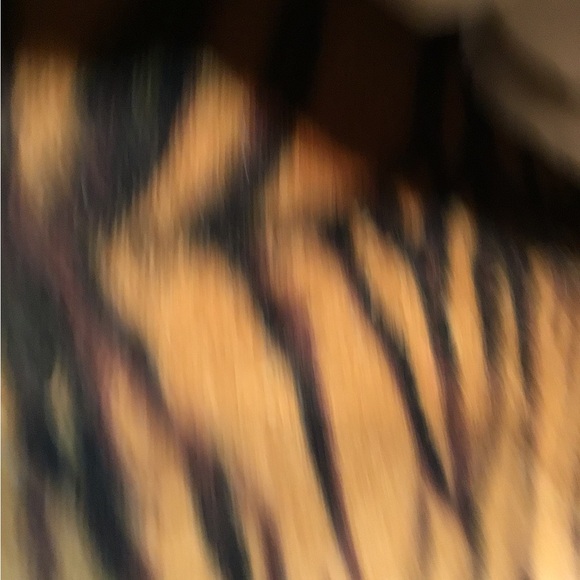 NEW SSLE ! Aztec Patterned shacket - Picture 5 of 6